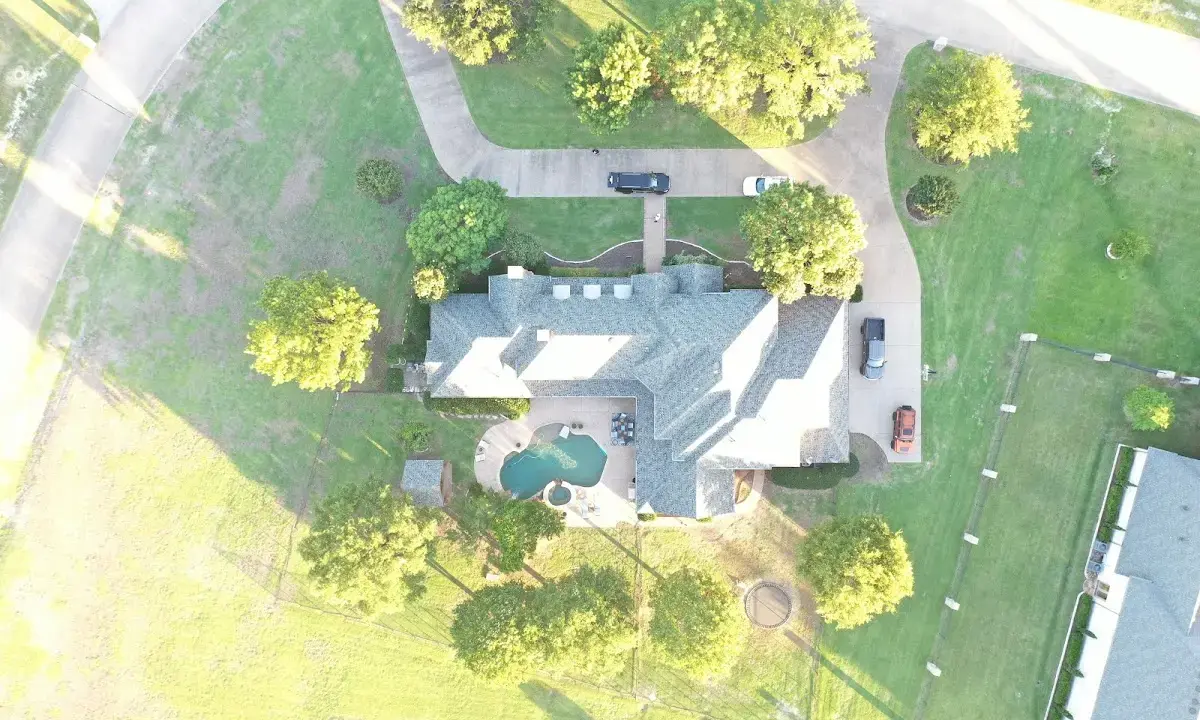 New shingle roof installation on a home in Shepherdsville